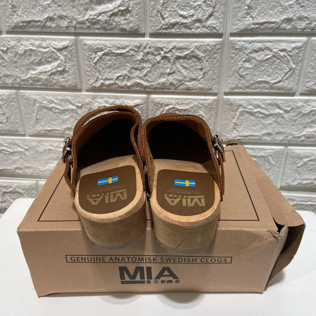 Alma Luggage Leather Buckle Clogs NIB
