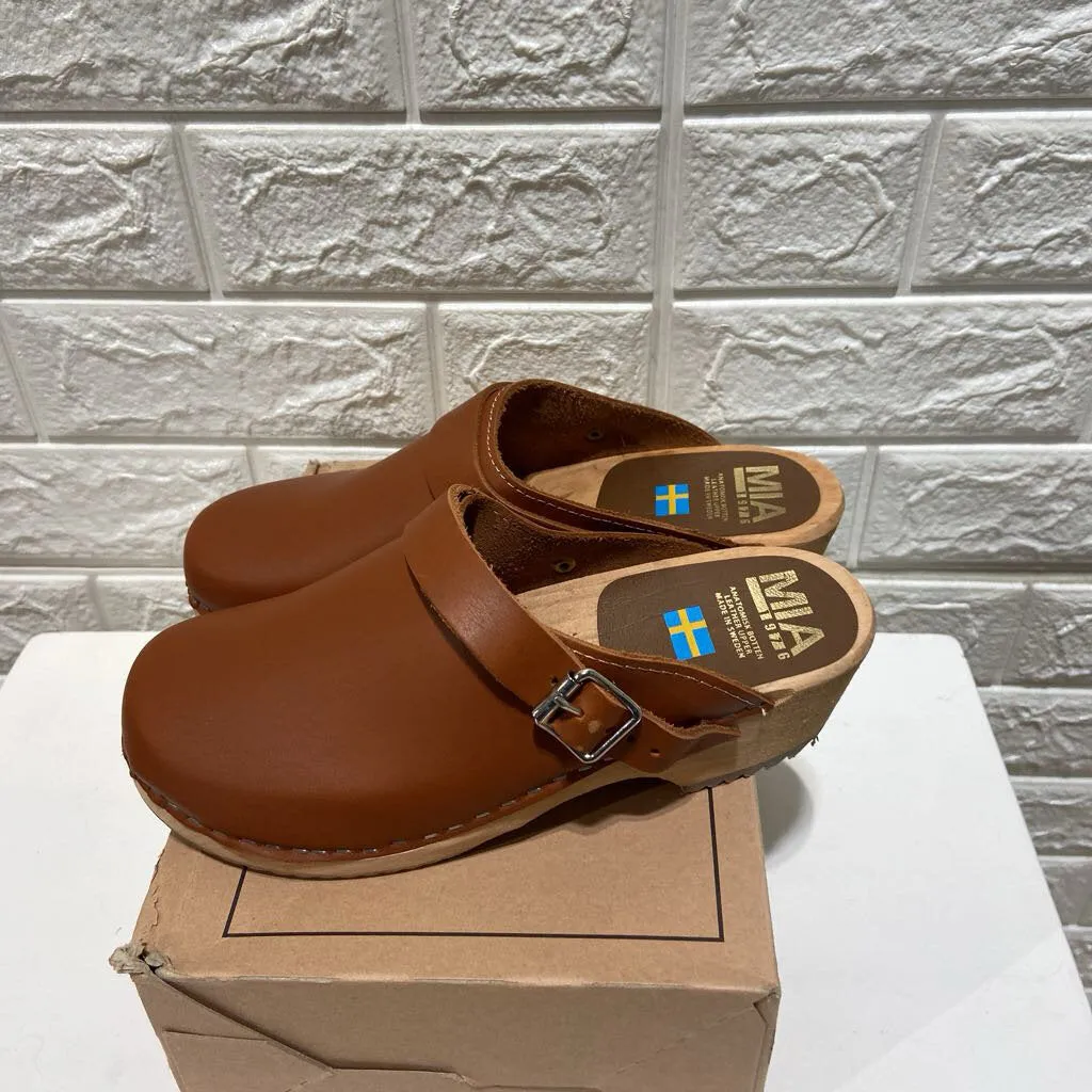 Alma Luggage Leather Buckle Clogs NIB