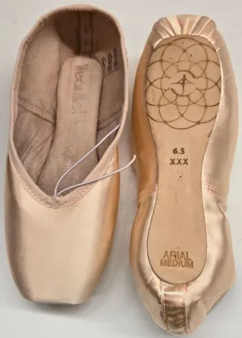 Arial -- Women's Pointe Shoe -- Pink Satin