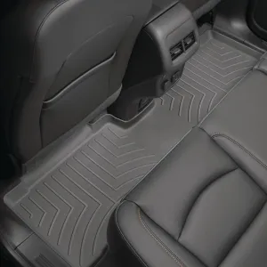 Black/Rear FloorLiner/Chevrolet/Traverse/2018  /