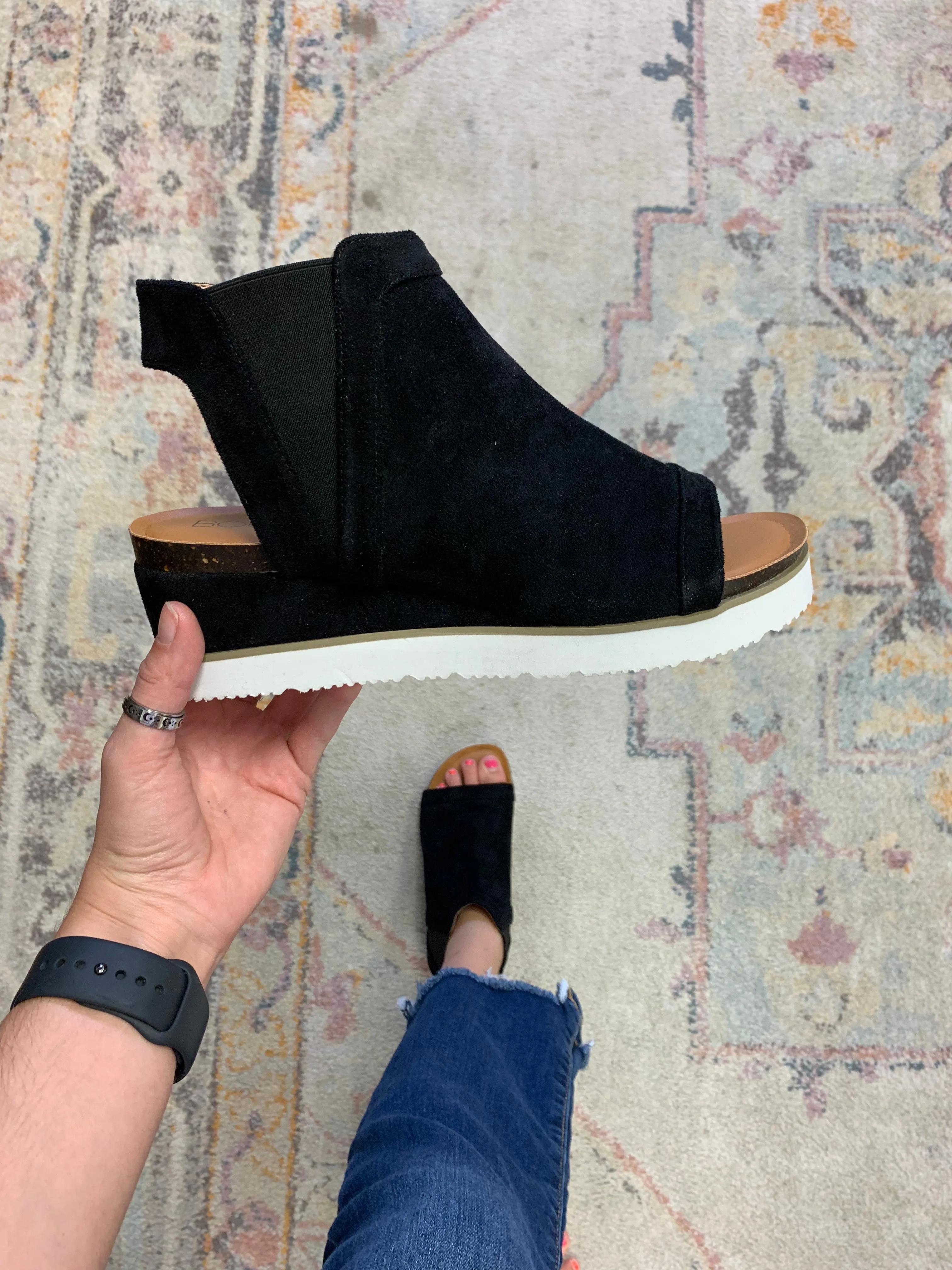 Easy Living Corkys - Black