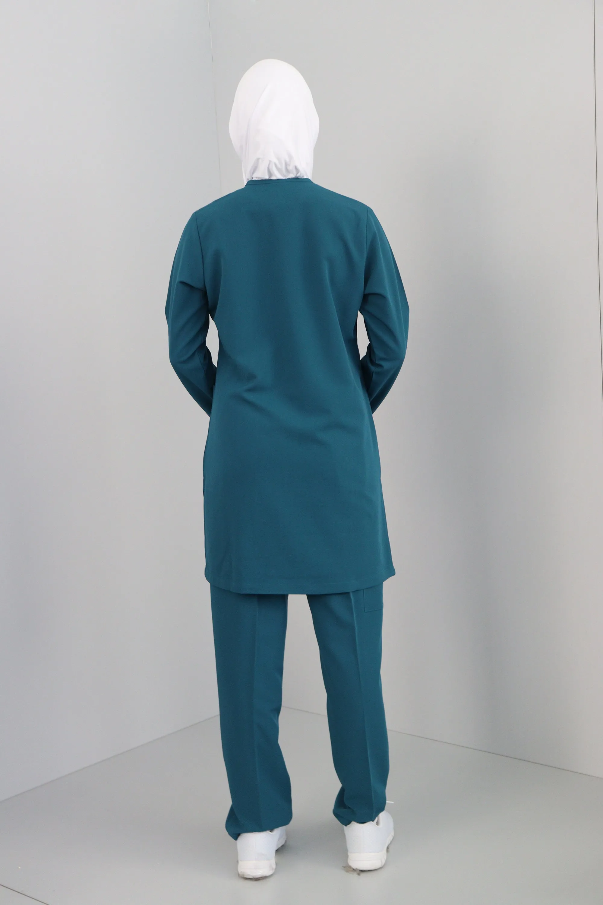 Hiba Women's Long Sleeve Scrub Set - Blue Family