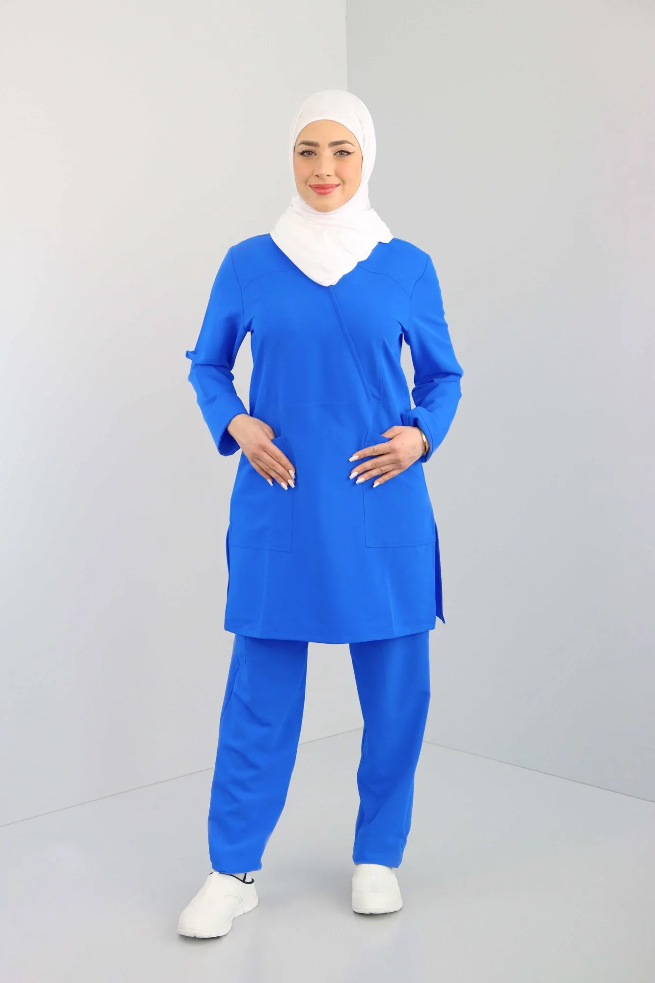 Hiba Women's Long Sleeve Scrub Set - Blue Family