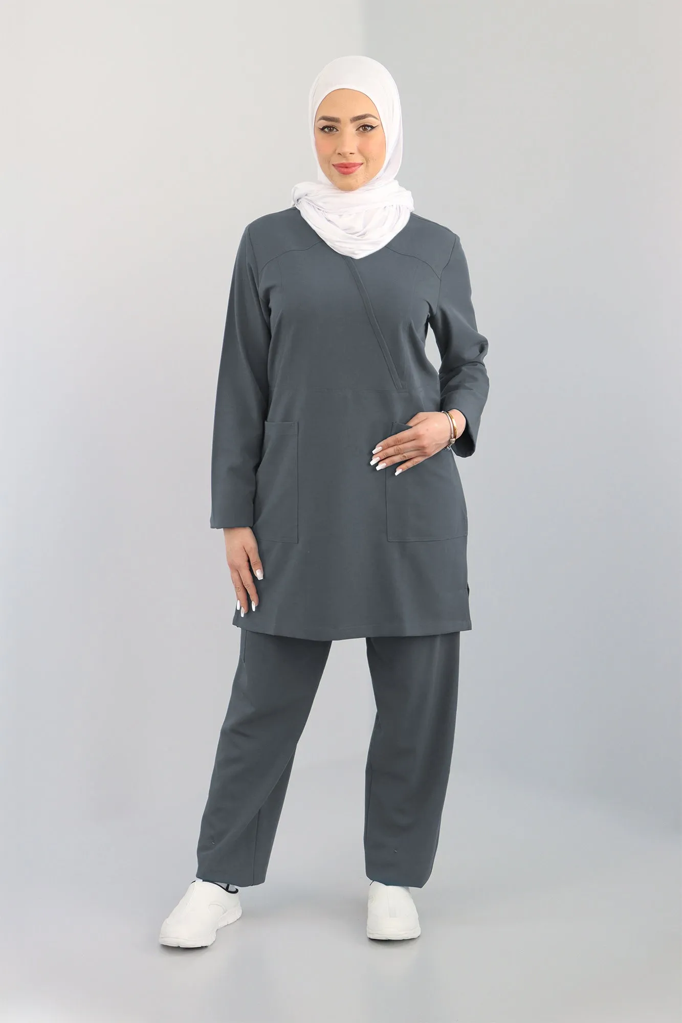 Hiba Women's Long Sleeve Scrub Set