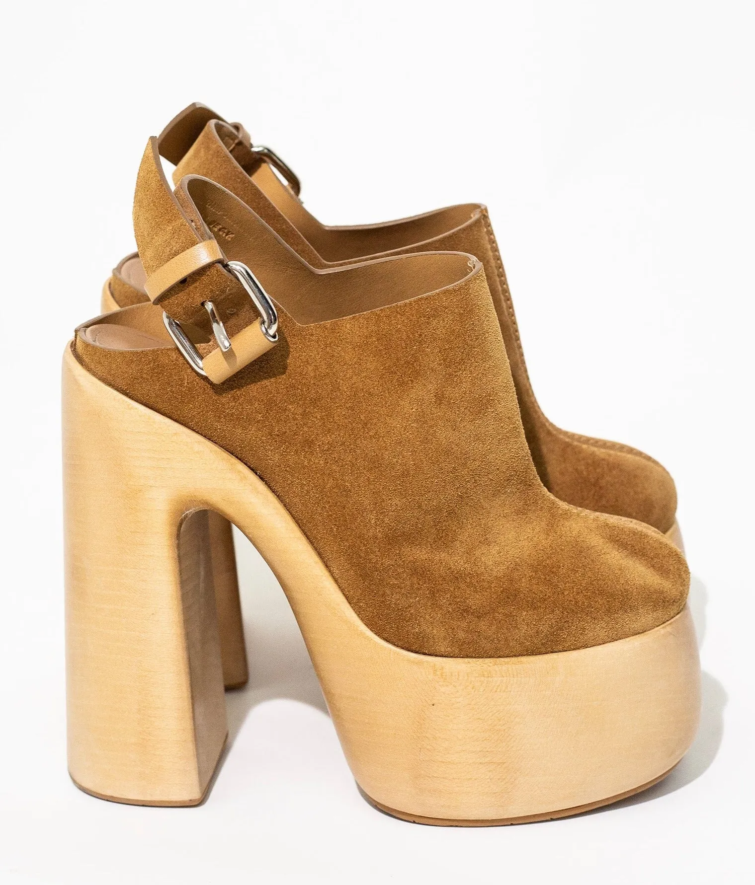 SUEDE CLOGS CASADEI